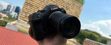 Canon EOS R7